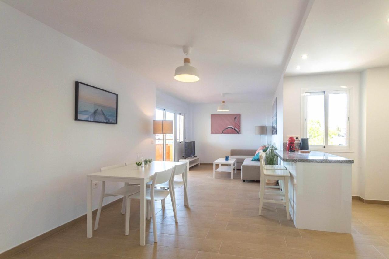 El Rocio En La Playa De Cariluela Apartment Torremolinos Luaran gambar
