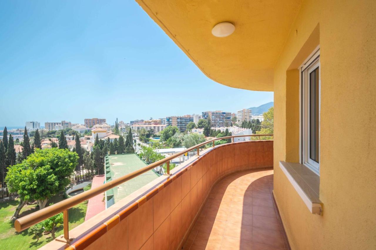 El Rocio En La Playa De Cariluela Apartment Torremolinos Luaran gambar