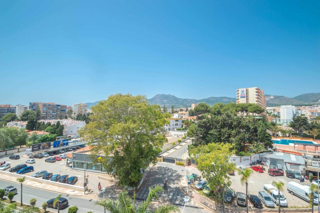 El Rocio En La Playa De Cariluela Apartment Torremolinos Luaran gambar